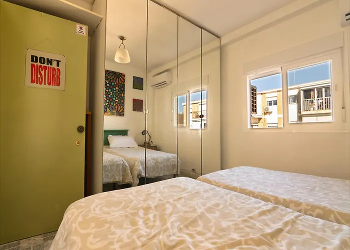 Habitaciones Green Door B&B